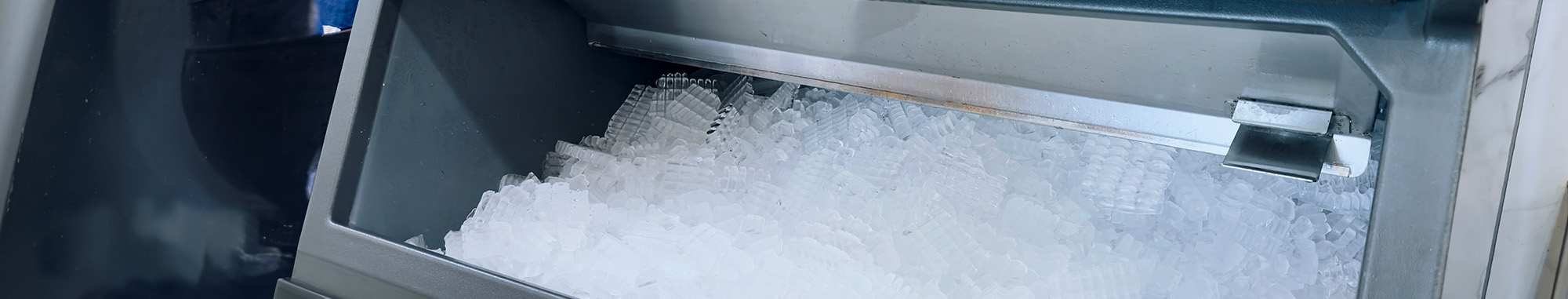 Ice machine stays clean in wisconsin with air maintenance